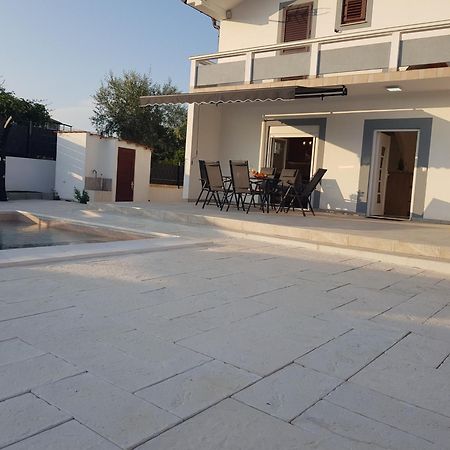 Apartment Vortex Sun Vir Exterior foto